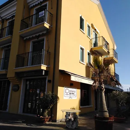 شقة Costiera كاوْرلي